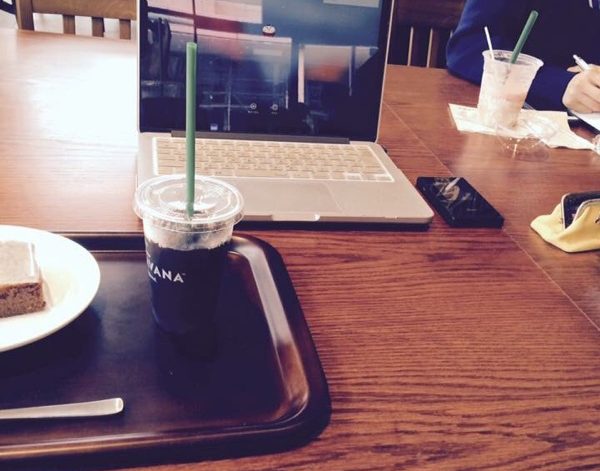 スターバックスでの席
