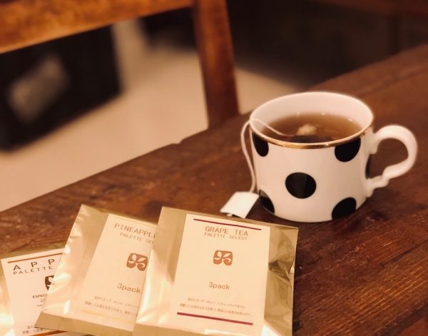 夜の紅茶