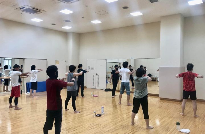 みんなで筋トレ