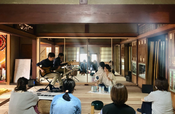 生演奏で感じるお茶会✨