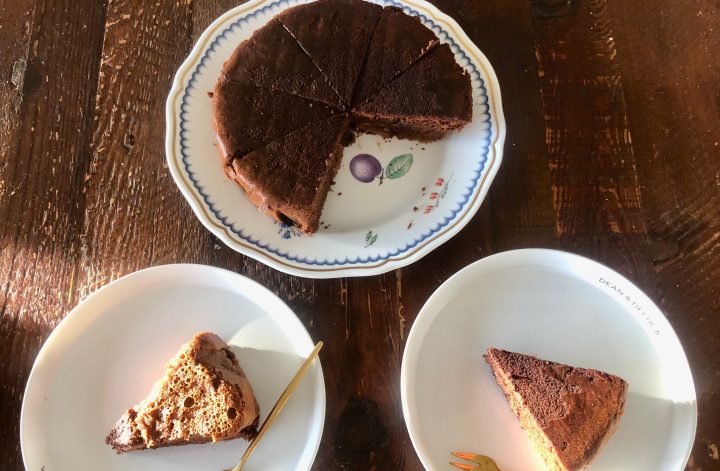 やっぱりおいしいチョコケーキ