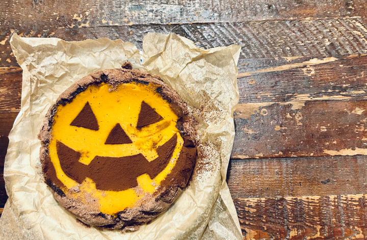 キュートなハロウィンケーキ