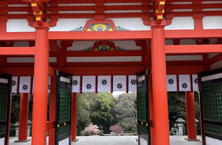 近江神宮へ