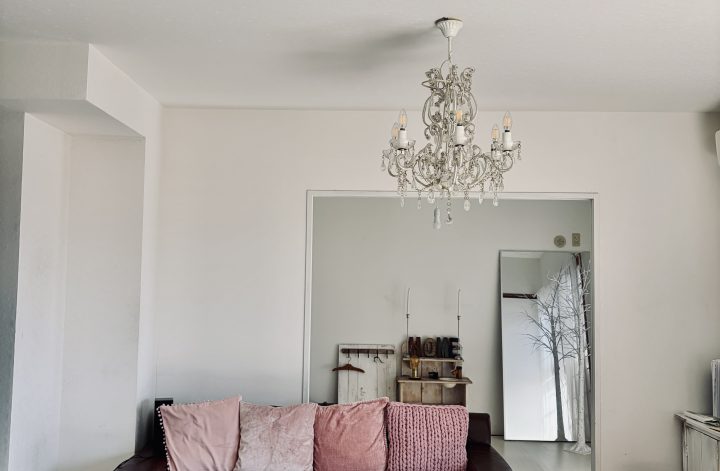 MARCH INTERIOR