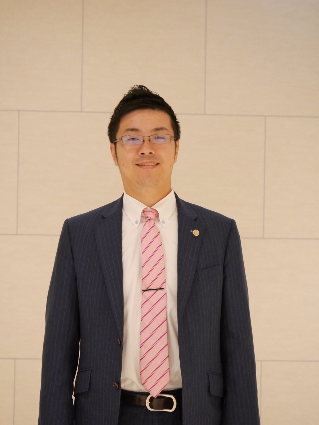 男性同行ショッピング